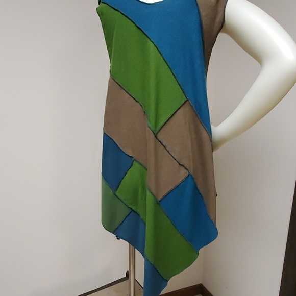 Pullover Sleeveless Razor Cut Patchwork Hemp Tunic by Yana Dee - Picture 6 of 7
